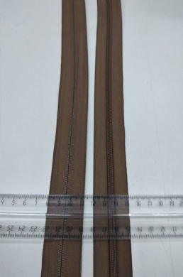 Молния метражная СПИРАЛЬНАЯ тип №5 
ТЕМНО-БЕЖЕВАЯ цвет 296