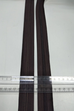 Молния метражная СПИРАЛЬНАЯ тип №5 
ТЕМНО-КОРИЧНЕВАЯ цвет 302