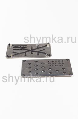 Подпятник Алюминиевый с резиновыми вставками 
толщина 1мм размер 15х22см нержавеющий крепеж