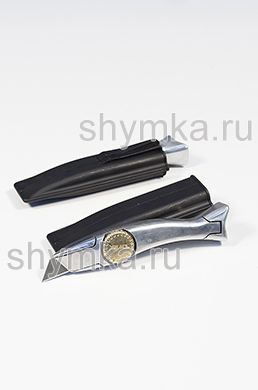 Нож раскроечный SHARK
в футляре