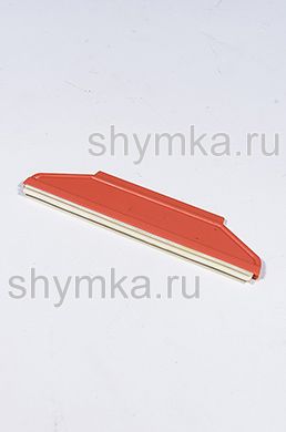 Выгонка КРАСНАЯ с силиконовой вставкой
длина 215мм ширина 25-55мм толщина 5мм