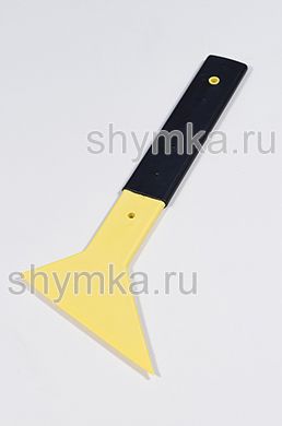 Выгонка уголок ЖЕЛТАЯ длинная ручка 
длина 350мм ширина 145мм